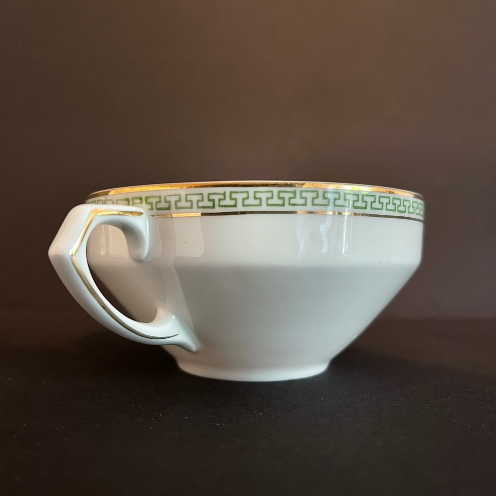 H&Co Greek Key‎ ‘Electra’ Porcelain Flat Tea Cup - Picture 2 of 6